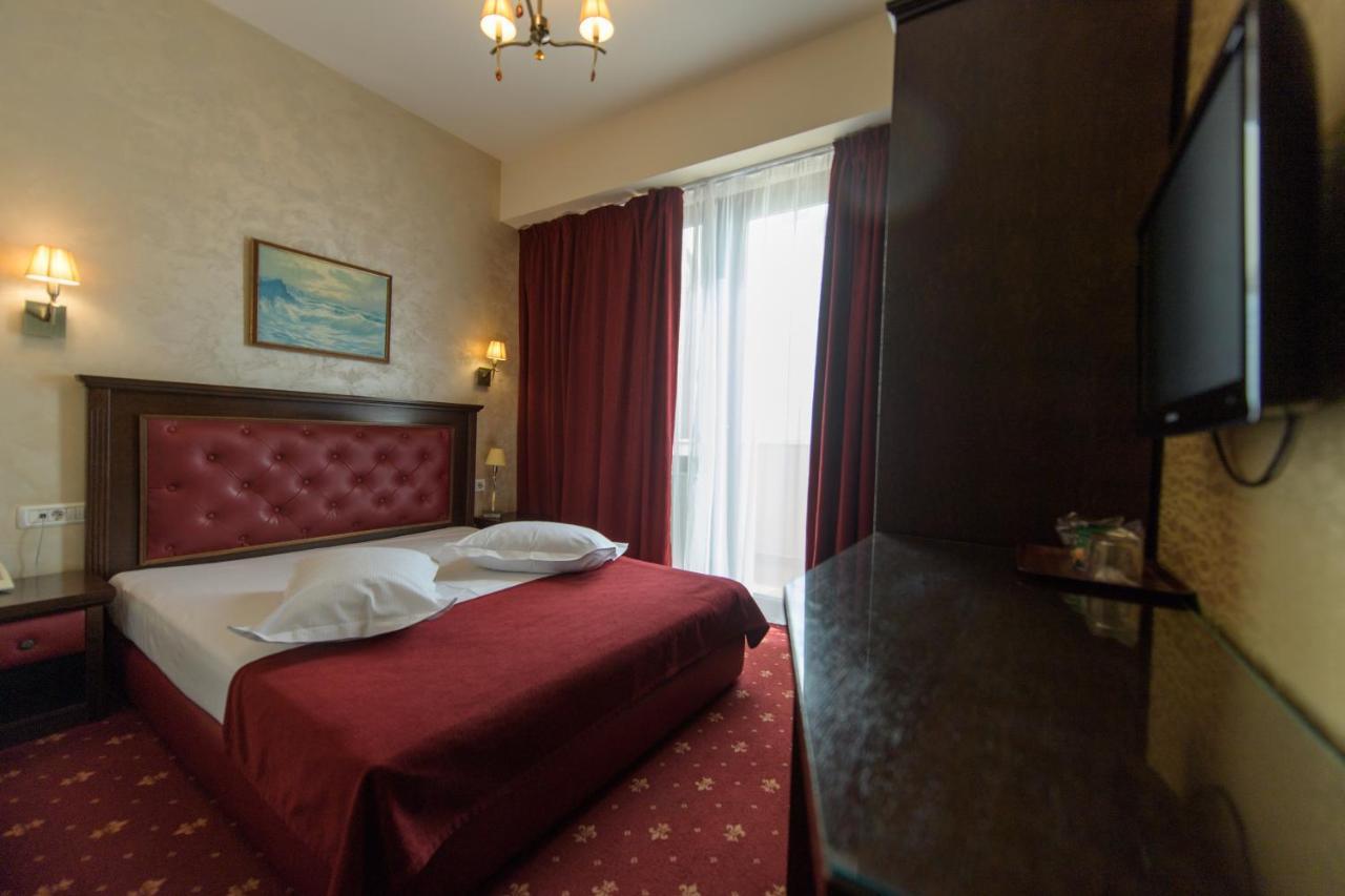 Hotel Golden Palace Mamaia Εξωτερικό φωτογραφία