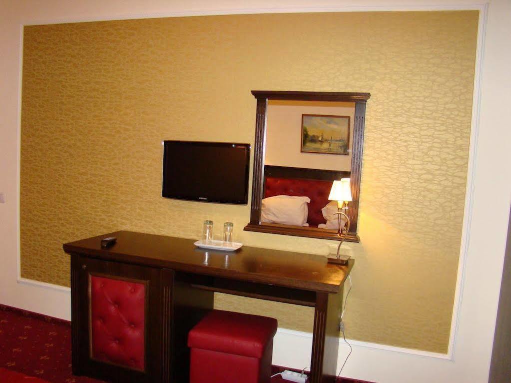 Hotel Golden Palace Mamaia Εξωτερικό φωτογραφία