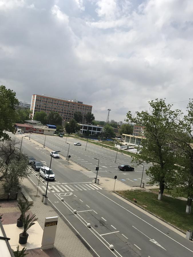 Hotel Golden Palace Mamaia Εξωτερικό φωτογραφία